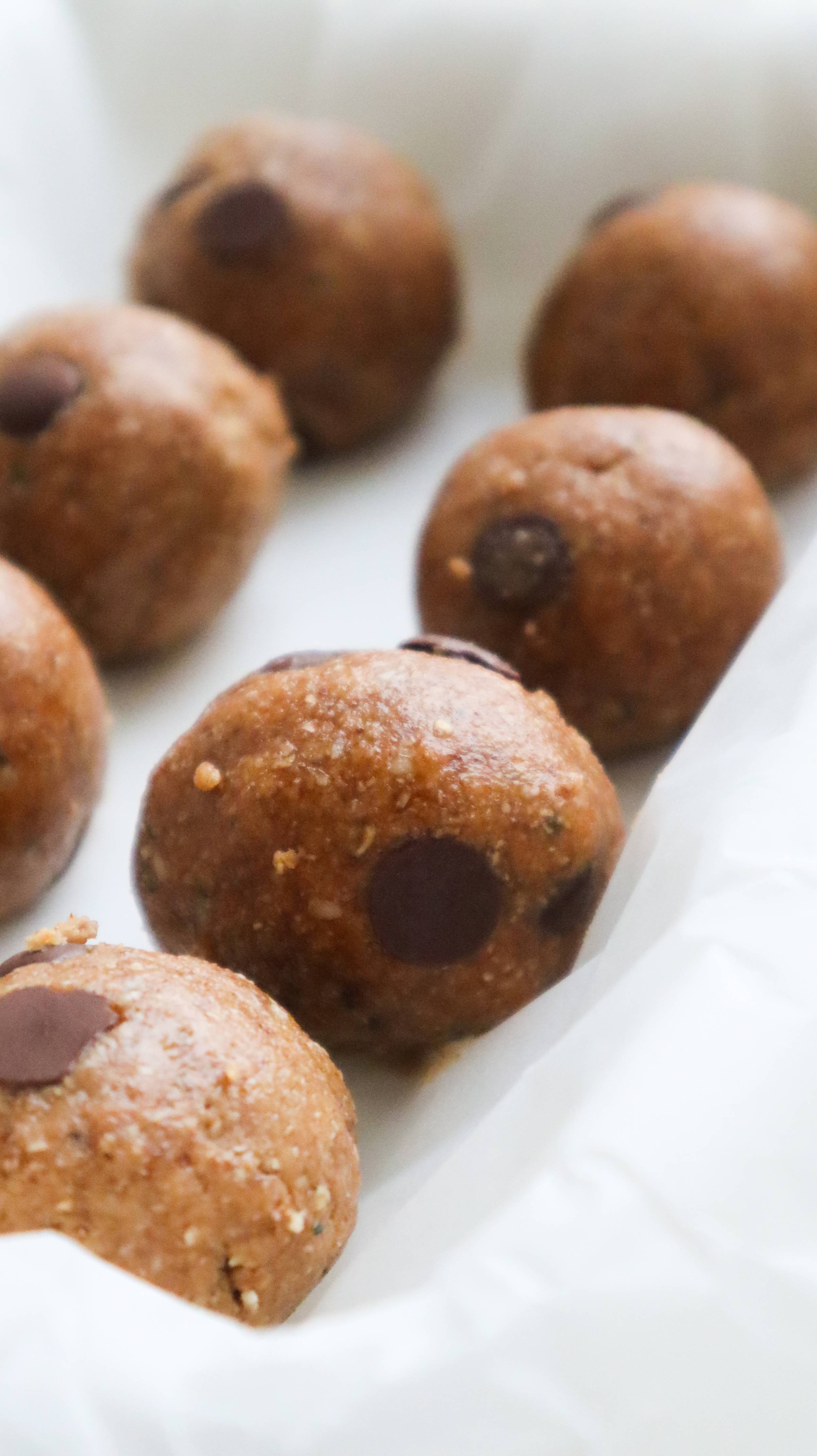 Energy balls cu ciocolata 